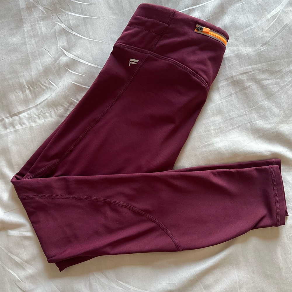 Maroon Fabletics leggings